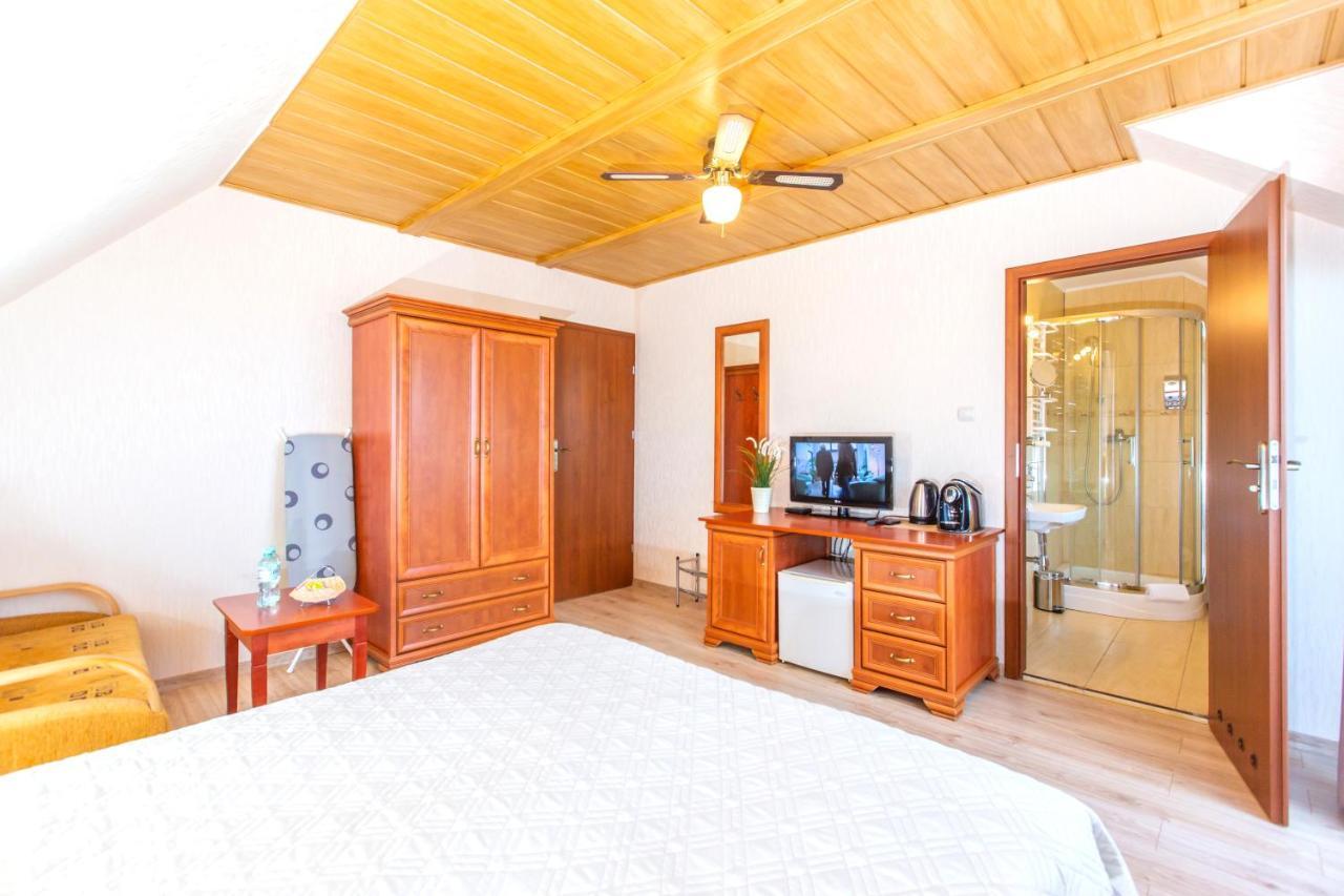 Rades Bed & Breakfast วาดีสวาโวโว ภายนอก รูปภาพ