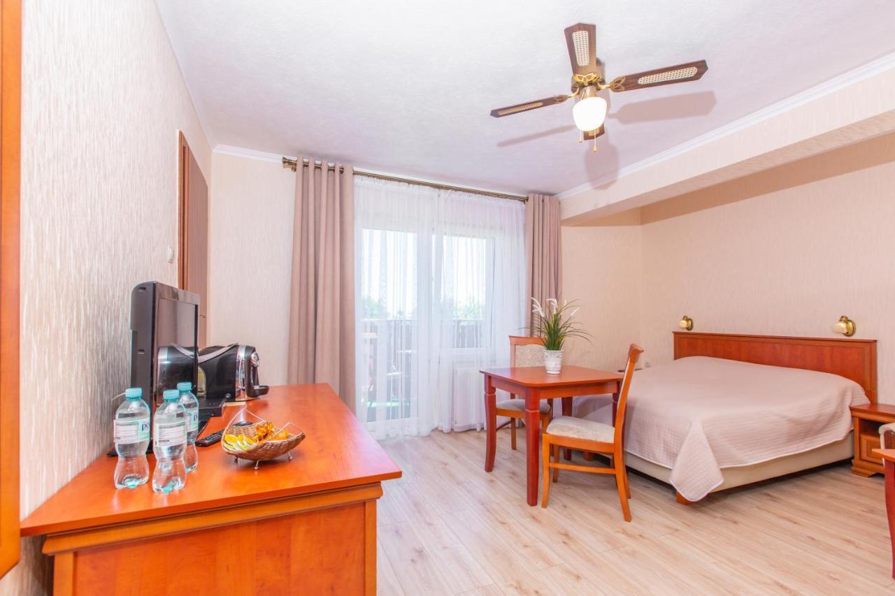 Rades Bed & Breakfast วาดีสวาโวโว ภายนอก รูปภาพ